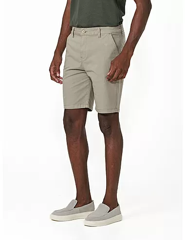 imagem de Bermuda Chino Sarja Compact Kaki