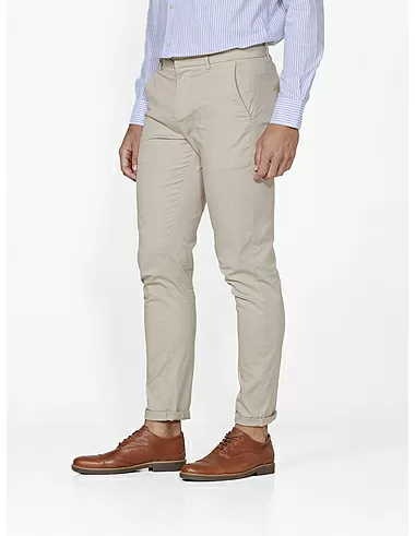 imagem de Cal�a Chino Alfaiataria New Areia