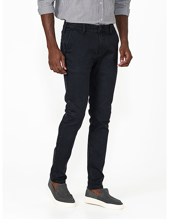 imagem de Calça Jeans Chino All Black Preto