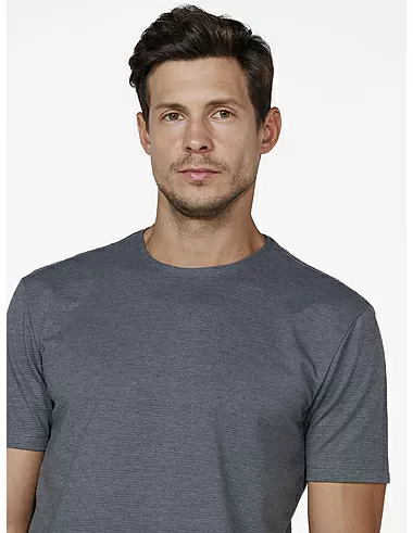 imagem de T-Shirt Malha Cross Grafite Mescla