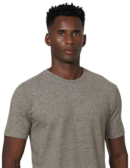 imagem do produto T-shirt Malha Texturizada Safari