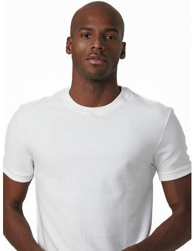 imagem de T-shirt Malha Versa Off White