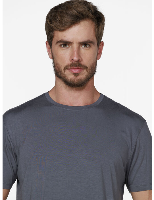 imagem de T-shirt Techwear Cinza