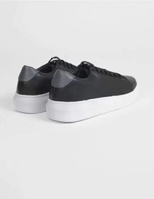 imagem do produto Tnis Couro Caen